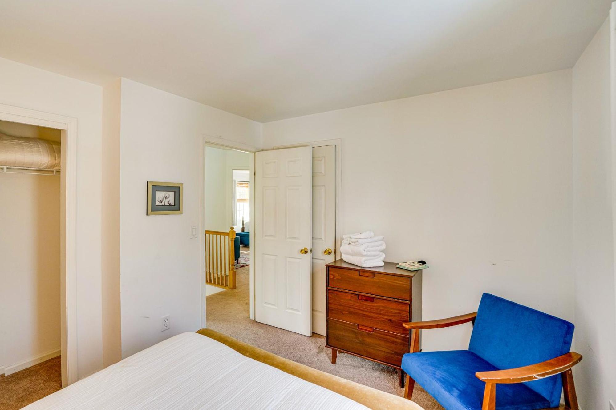 Private Guest House In Dtwn Lenox, Walk To Dining! Экстерьер фото
