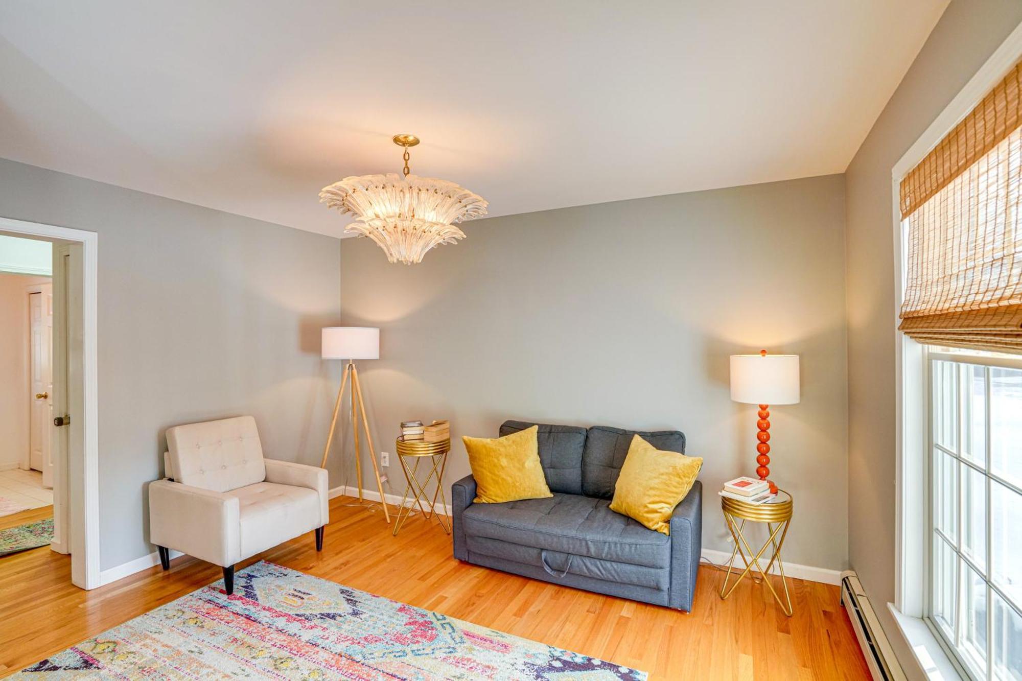 Private Guest House In Dtwn Lenox, Walk To Dining! Экстерьер фото